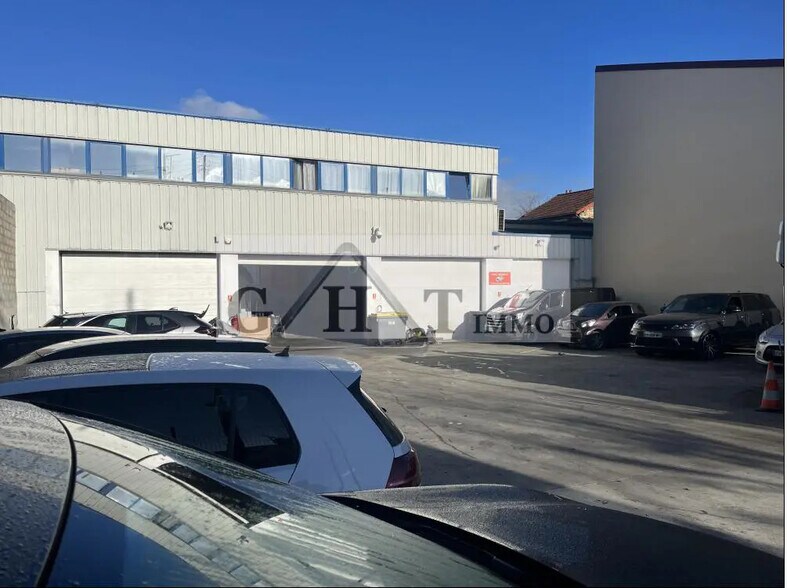 Office in Ablon-sur-Seine for lease - Building Photo - Image 2 of 2