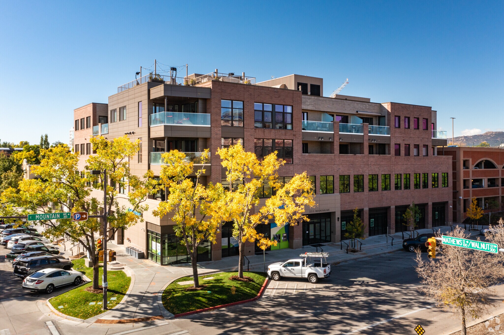 221 E Mountain Ave, Fort Collins, CO for sale Primary Photo- Image 1 of 1