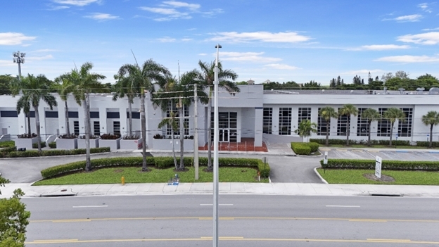 2900 NW 112th Ave, Miami, FL for lease - Building Photo - Image 2 of 22