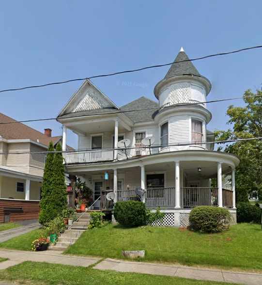 5 McClellan Ave, Amsterdam, NY for sale - Primary Photo - Image 1 of 1