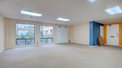 850 Montgomery St, San Francisco, CA for lease Interior Photo- Image 2 of 6