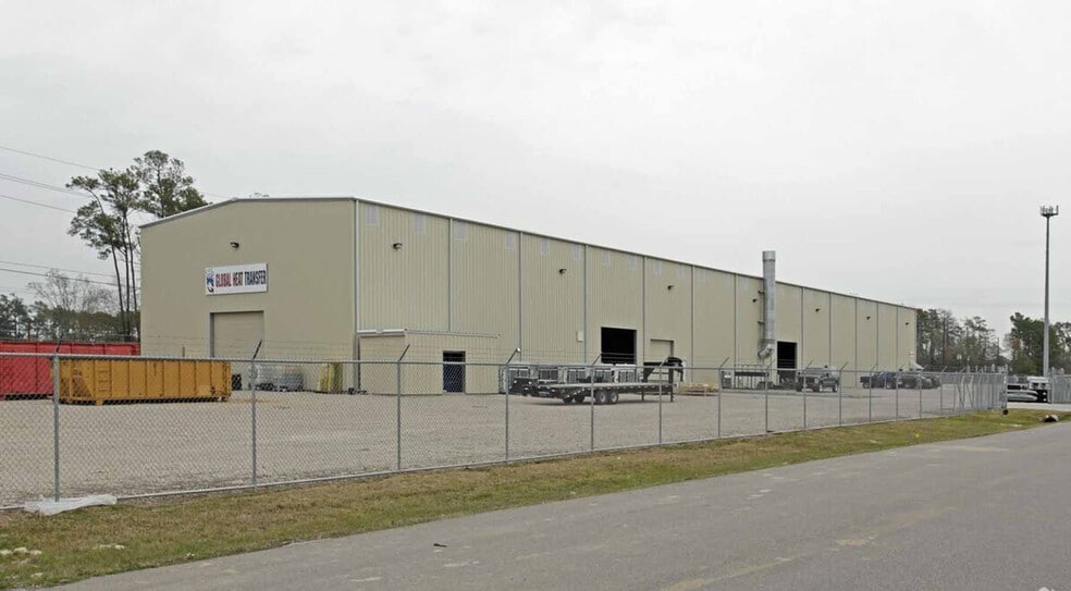 14446 Smith Rd, Humble, TX for lease - Building Photo - Image 2 of 4