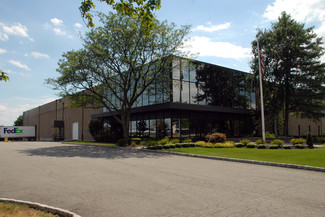 More details for 11 Executive Ave, Edison, NJ - Industrial for Lease