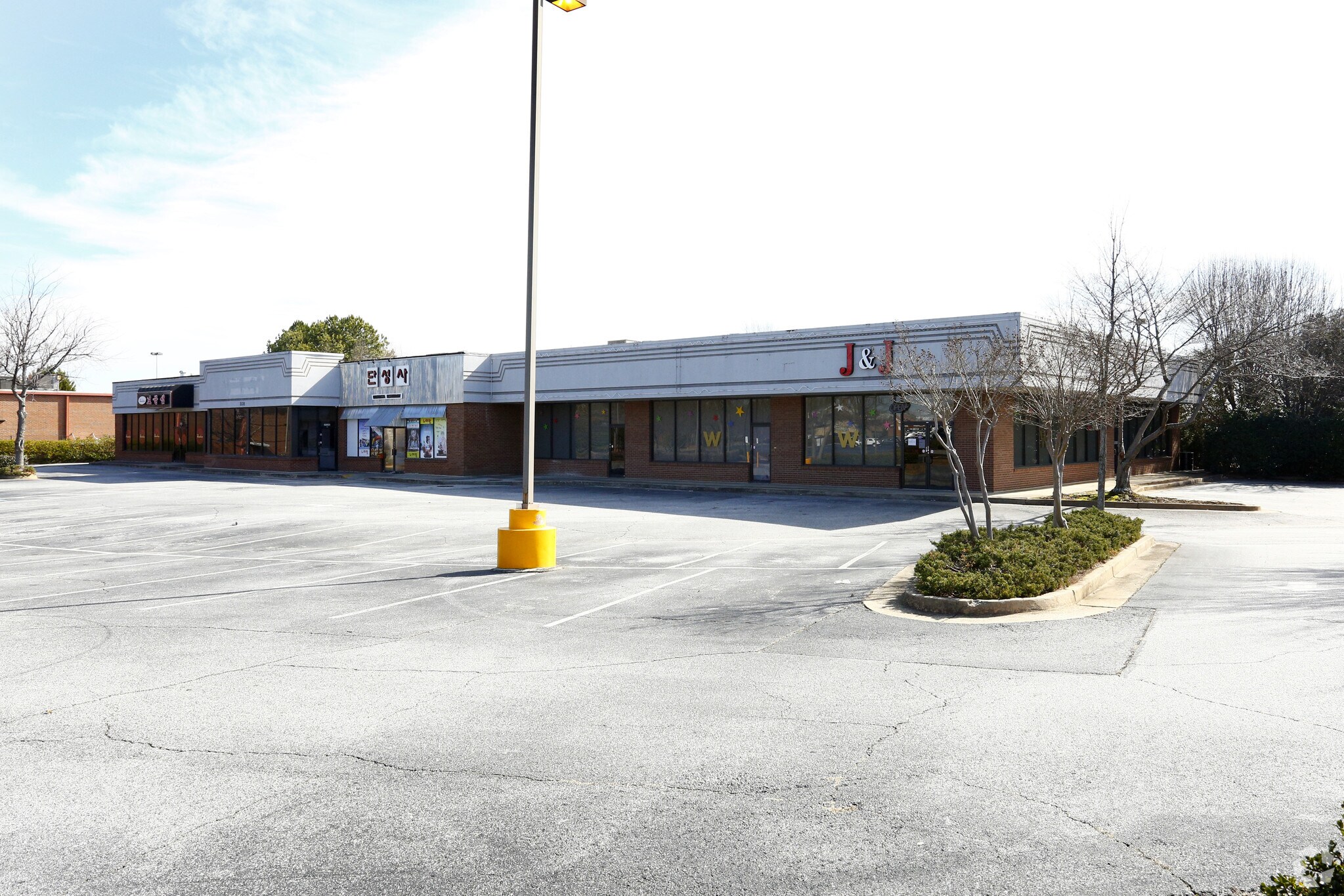 3530 Mall Blvd, Duluth, GA for sale Primary Photo- Image 1 of 1