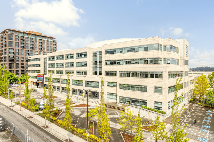 2055 NW Savier St, Portland, OR for lease - Building Photo - Image 1 of 14