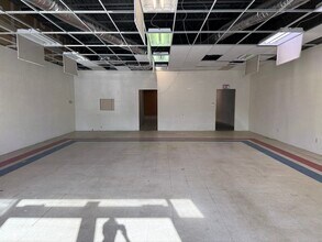 605-619 S Main St, De Forest, WI for lease Interior Photo- Image 2 of 6