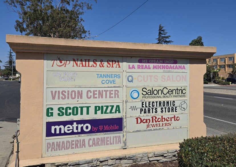 1323-1465 S Broadway, Santa Maria, CA for lease - Building Photo - Image 3 of 9