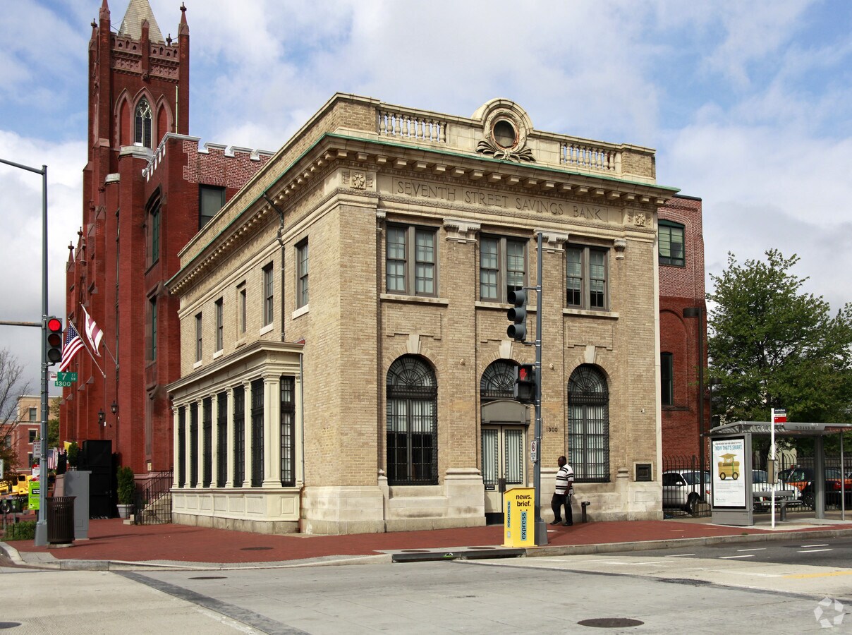 Primary Photo
