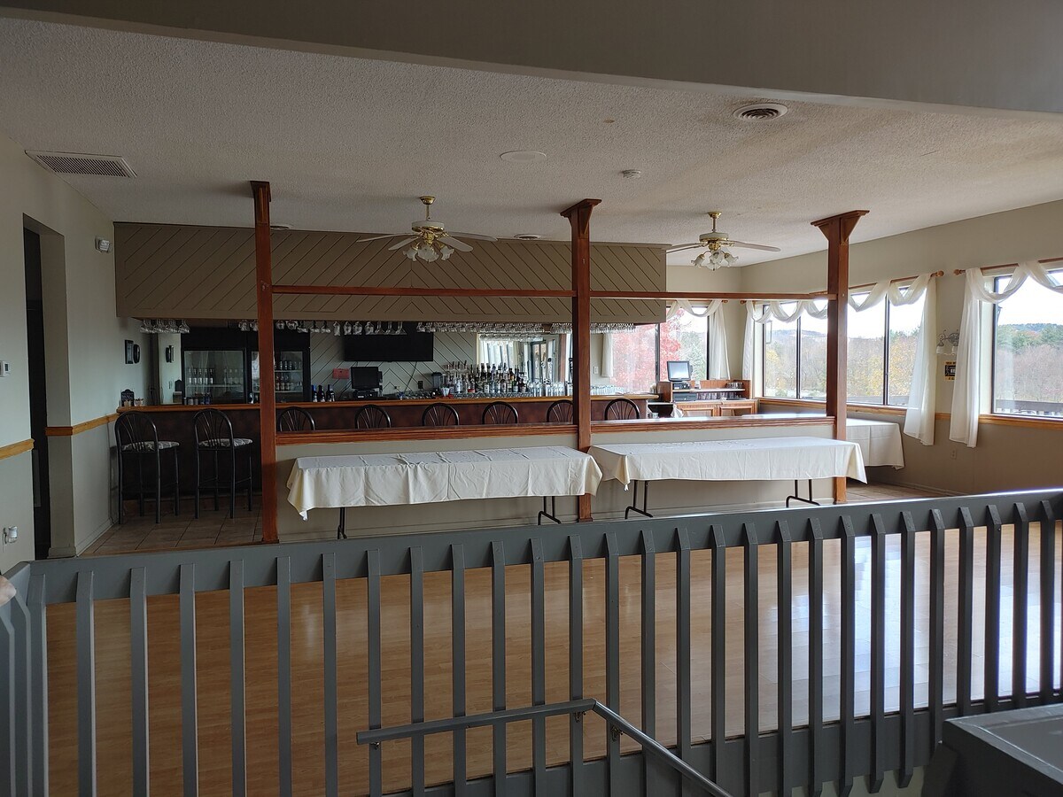 1004 Hoosick Rd, Troy, NY 12180