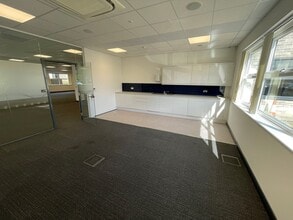 19 Prospect Rd, Westhill for lease Interior Photo- Image 2 of 4