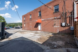 More details for 39 Peachtree St, Murphy, NC - Retail for Sale