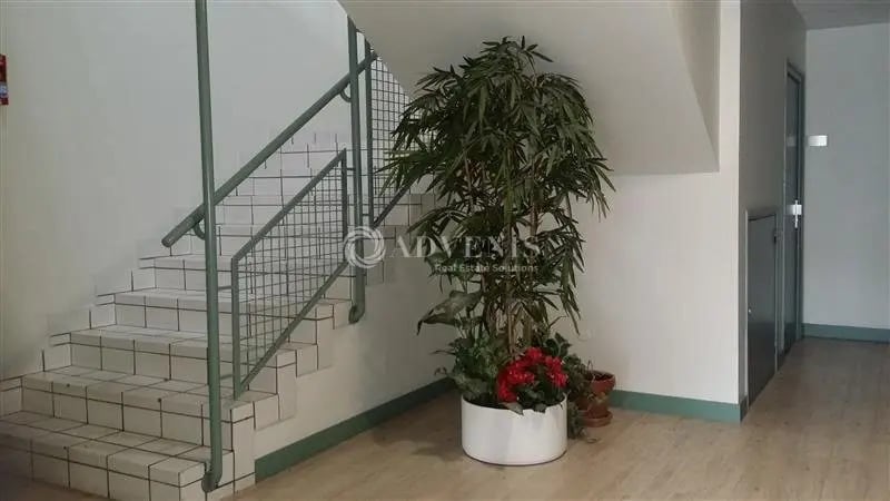 Office in VILLENEUVE-D'ASCQ for lease - Interior Photo - Image 3 of 8