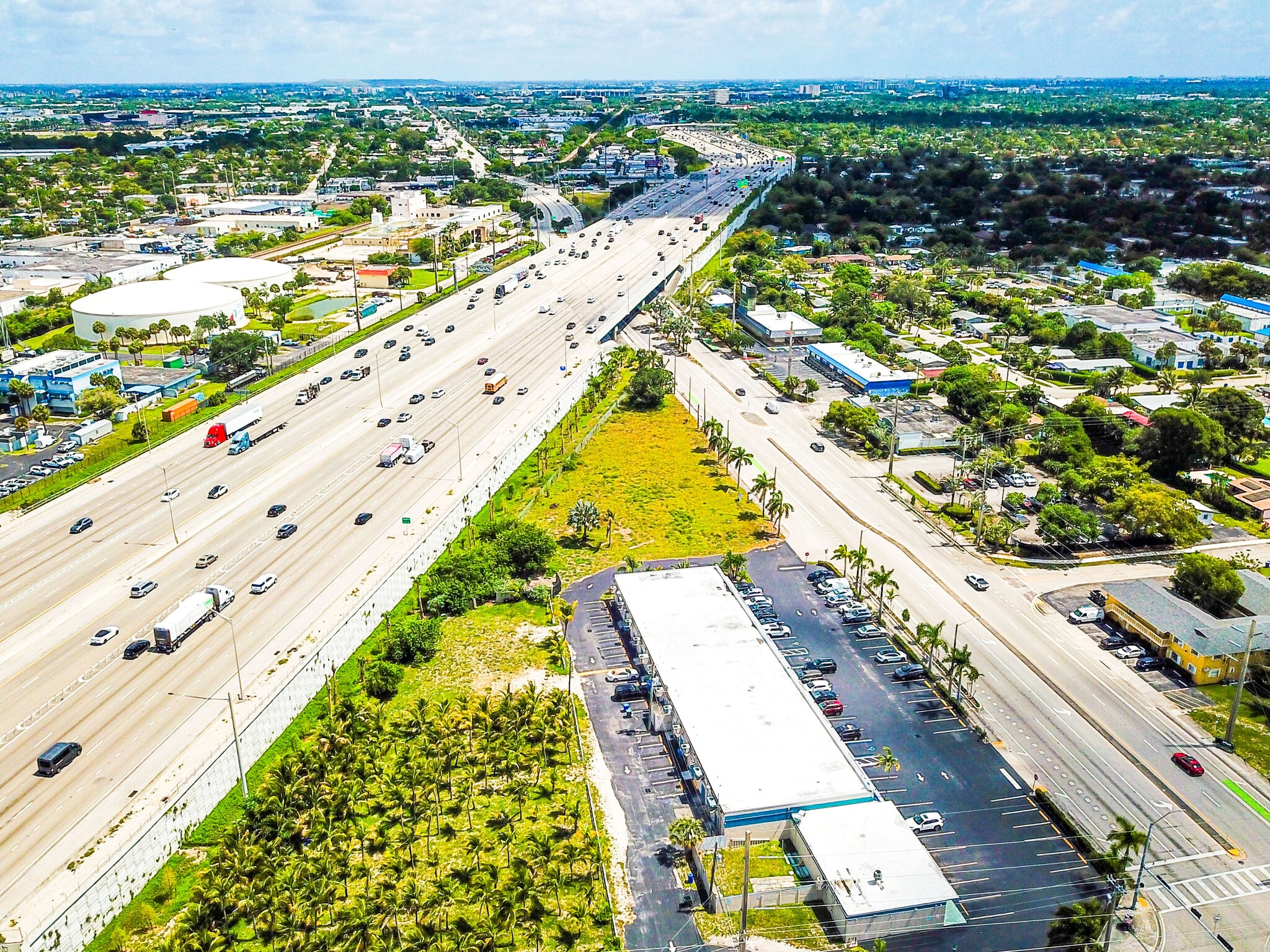 3939 N Powerline Rd, Fort Lauderdale, FL for sale Building Photo- Image 1 of 7