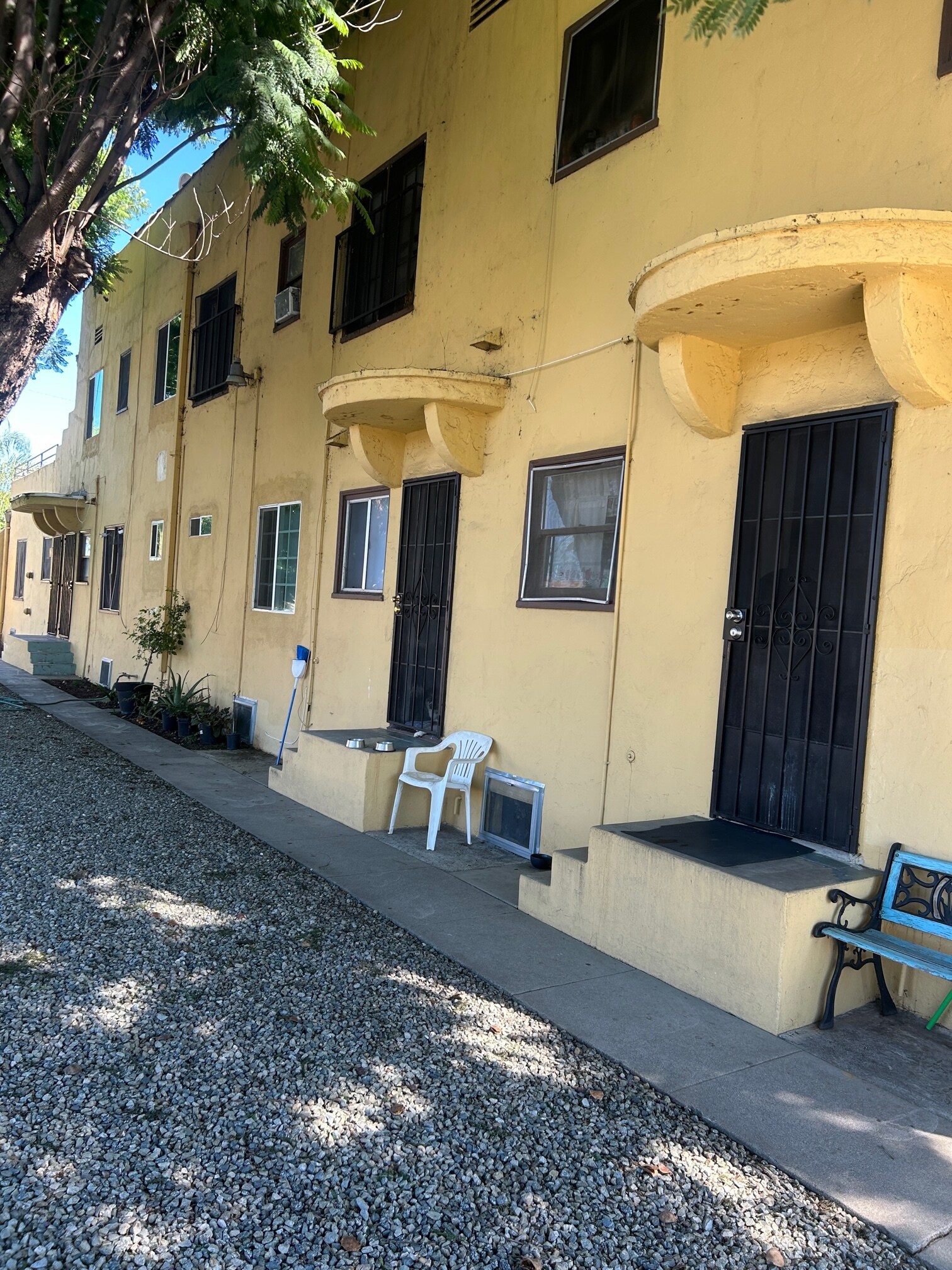 5601 Fishburn Ave, Maywood, CA 90270 Multifamily for Sale