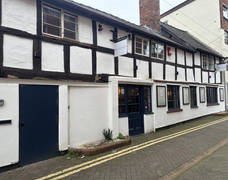 17 Parkers Ln, Newtown for lease - Primary Photo - Image 1 of 1