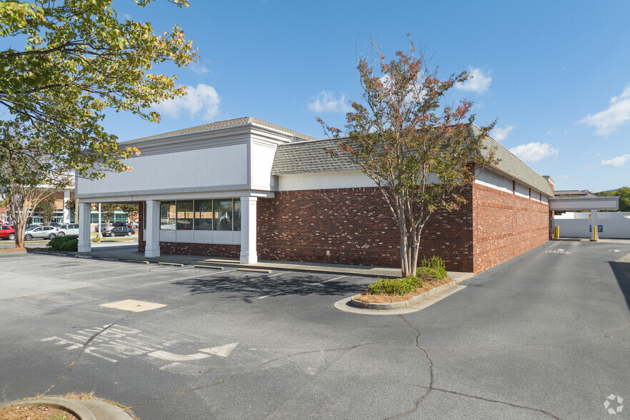 13 N Tennessee St, Cartersville, GA for lease - Building Photo - Image 1 of 10