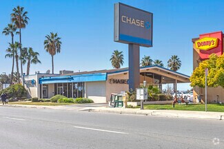 More details for 2680 Mount Vernon Ave, Bakersfield, CA - Retail for Lease