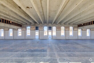 416 NE 46th St, Oklahoma City, OK for lease Interior Photo- Image 2 of 4