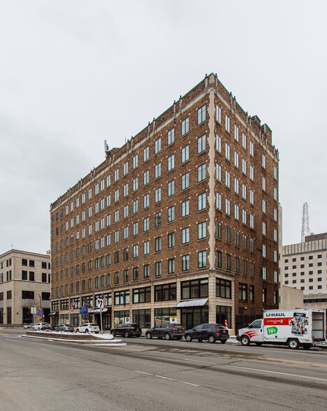 65 W Broad St, Rochester, NY for lease - Building Photo - Image 1 of 19