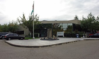 Redmond Science Park Bldg II - Warehouse