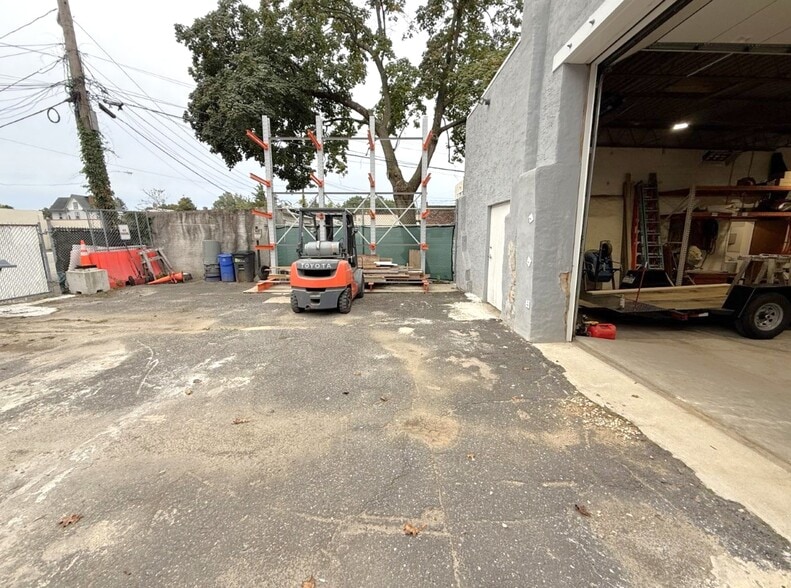 3 S 5th St, Darby, PA for sale - Building Photo - Image 2 of 7