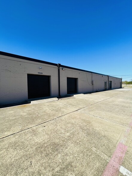 3201 Interstate 30, Mesquite, TX for lease - Building Photo - Image 3 of 10