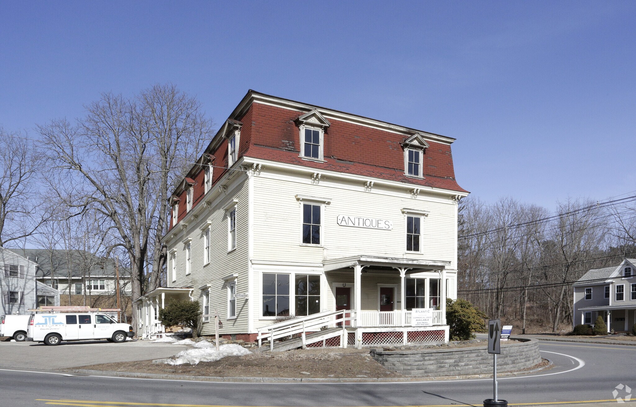 1 Pinkerton St, Derry, NH for sale Primary Photo- Image 1 of 1
