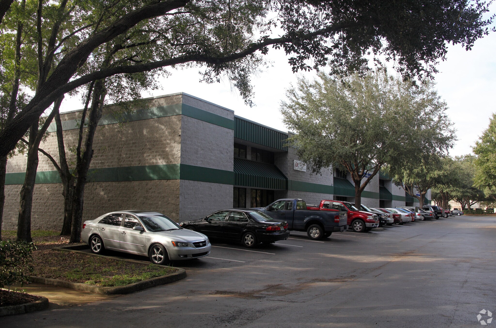 1220-1238 Tech Blvd, Tampa, FL for sale Primary Photo- Image 1 of 1