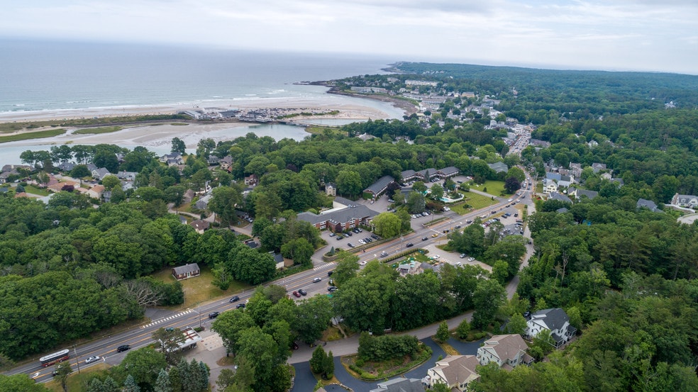 2 Ln, Ogunquit, ME 03907