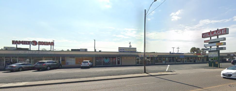 906 S 14th St, Kingsville, TX for lease Primary Photo- Image 1 of 3