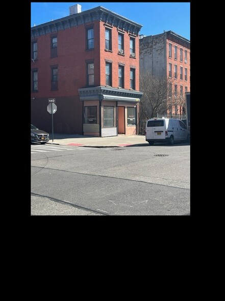 287 Grand Ave, Brooklyn, NY for sale - Primary Photo - Image 1 of 1