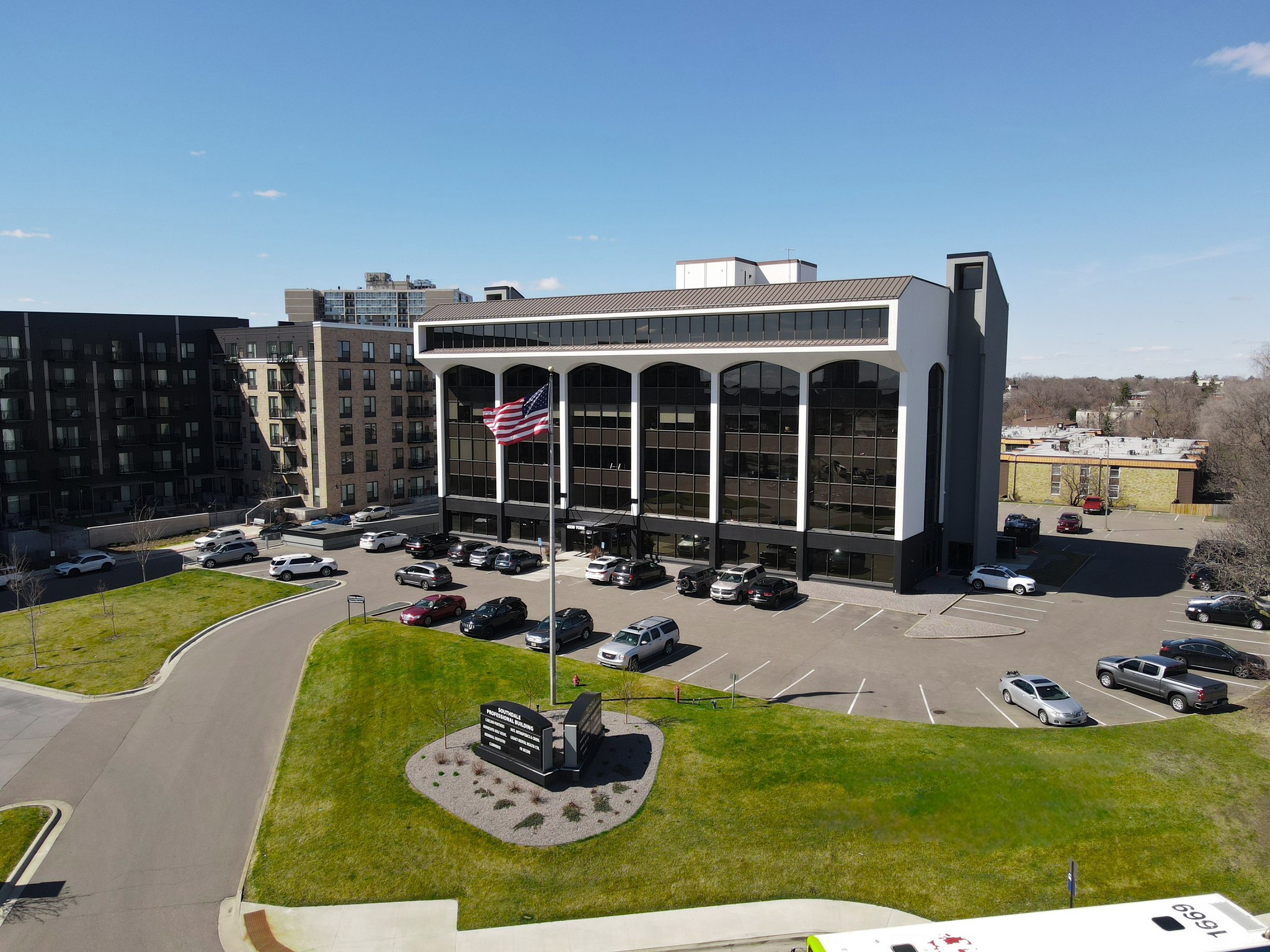 6550 York Ave, Edina, MN for sale Building Photo- Image 1 of 1