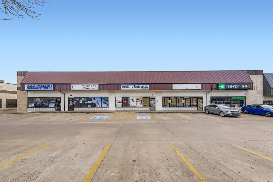 4298 Kipling St, Wheat Ridge, CO for lease - Primary Photo - Image 1 of 16