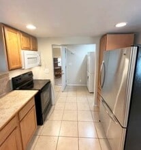 17244 SE Wax Rd, Covington, WA for lease Interior Photo- Image 2 of 4