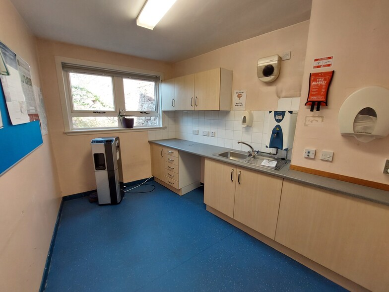 208 High St, Montrose for sale - Building Photo - Image 2 of 3