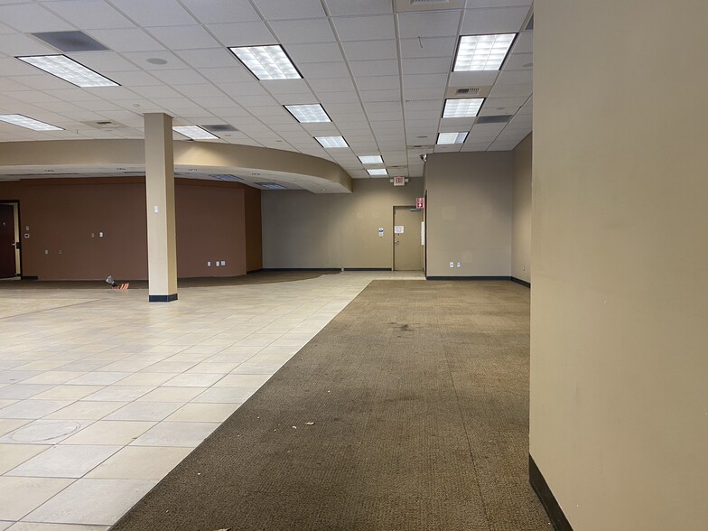 2100-2150 Railroad Ave, Pittsburg, CA for lease - Interior Photo - Image 3 of 17