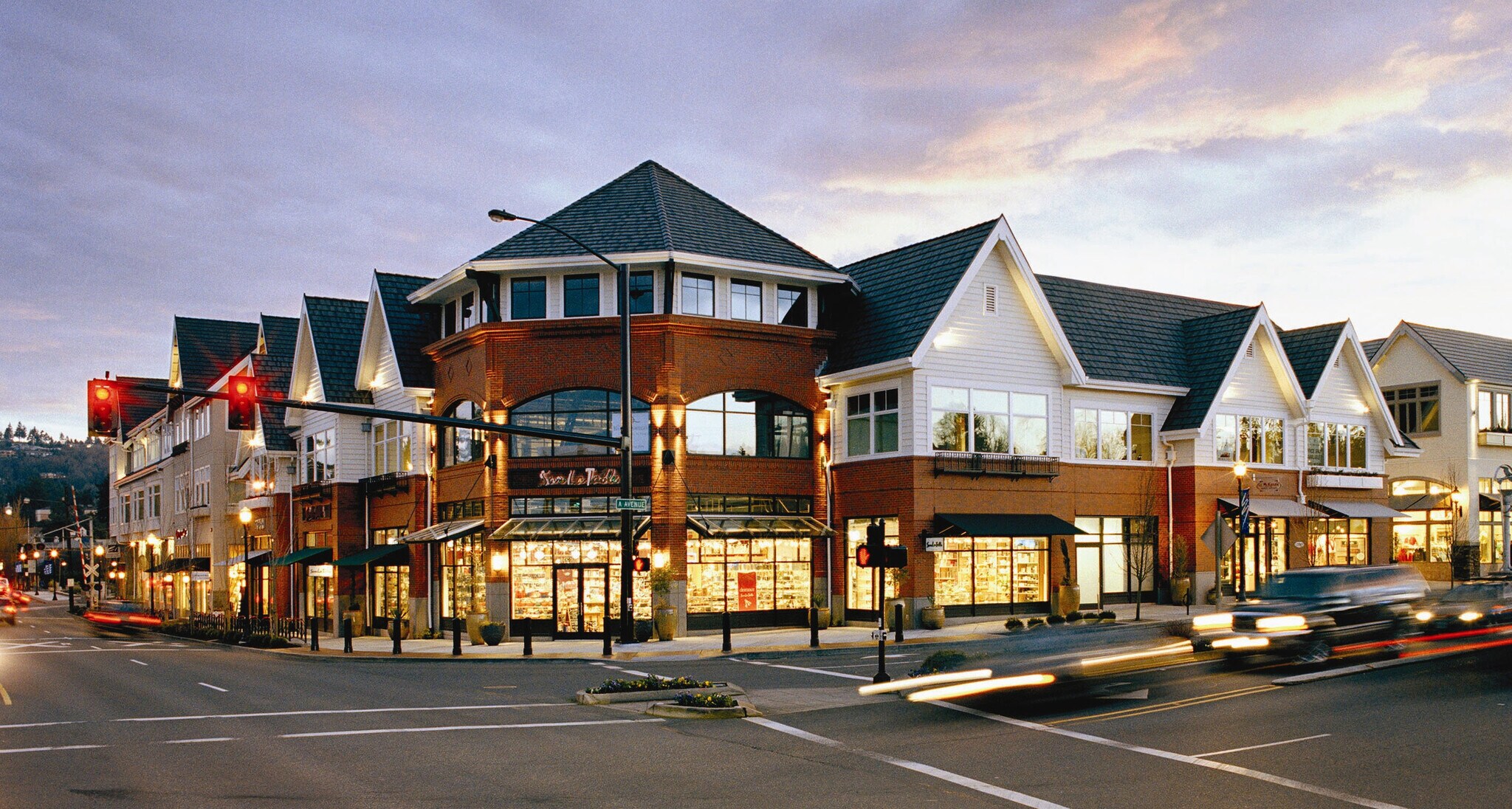 385 1st St, Lake Oswego, OR for lease Building Photo- Image 1 of 2