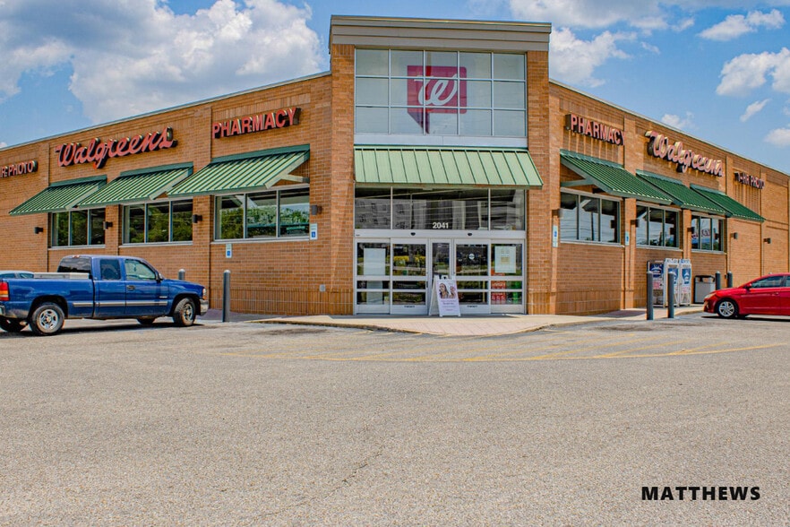 1100 E Main St, Reedsburg, WI for sale - Building Photo - Image 1 of 1