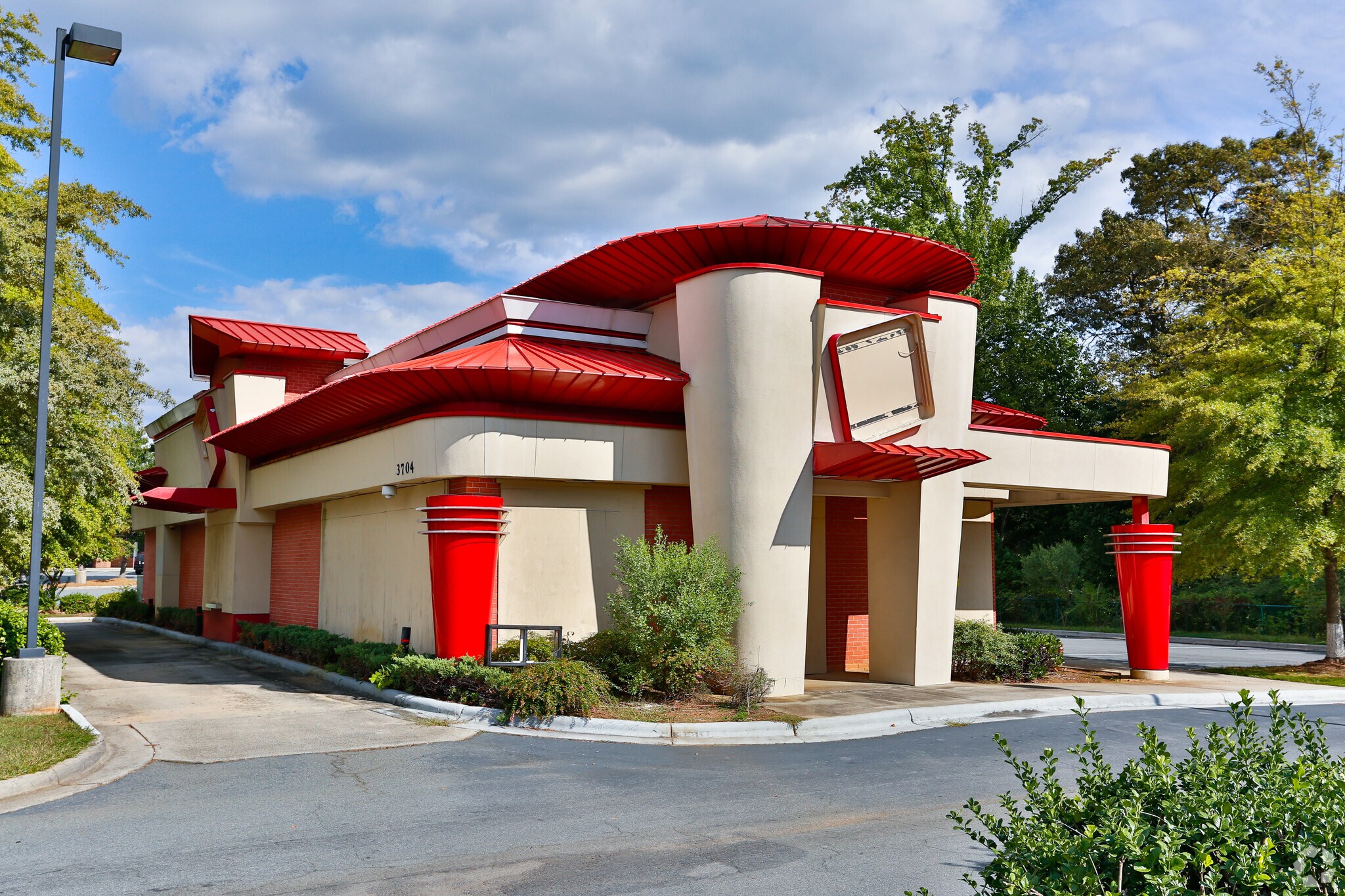 3704 W WT Harris Blvd, Charlotte, NC 28269 Retail for Lease