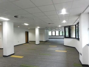 Tailyour Rd, Plymouth for lease Interior Photo- Image 2 of 5