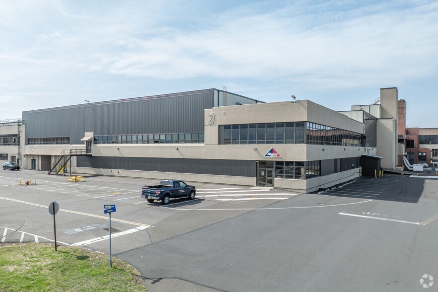 50 Cardinal Ln, Warminster, PA for lease - Primary Photo - Image 1 of 5