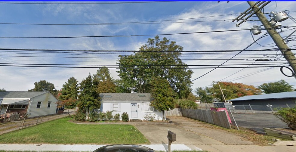 1316 Forest Dr, Annapolis, MD for sale - Building Photo - Image 1 of 1