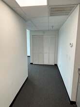 5347 Main St, New Port Richey, FL for lease Interior Photo- Image 2 of 9