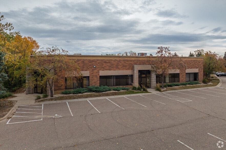 5421 Feltl Rd, Minnetonka, MN for lease - Building Photo - Image 2 of 4