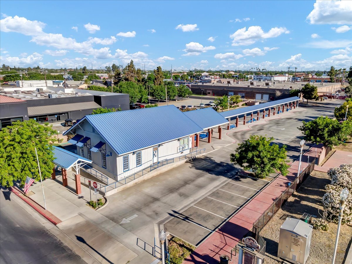 504 W 7th St, Hanford, CA for sale Building Photo- Image 1 of 31