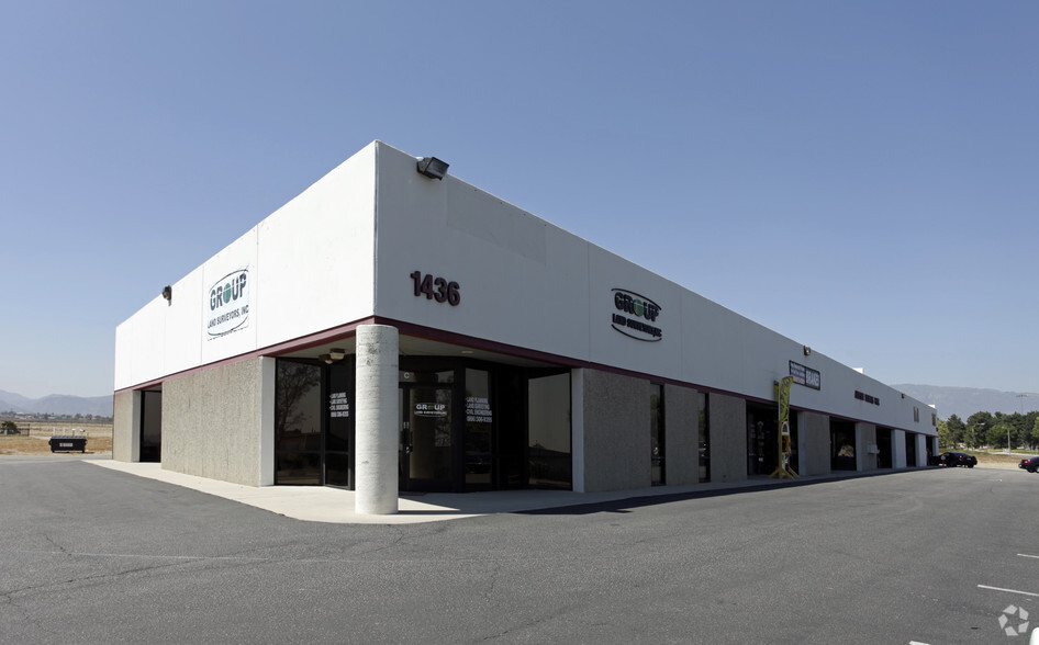 1436 Ayala Dr, Rialto, CA for lease - Building Photo - Image 1 of 6