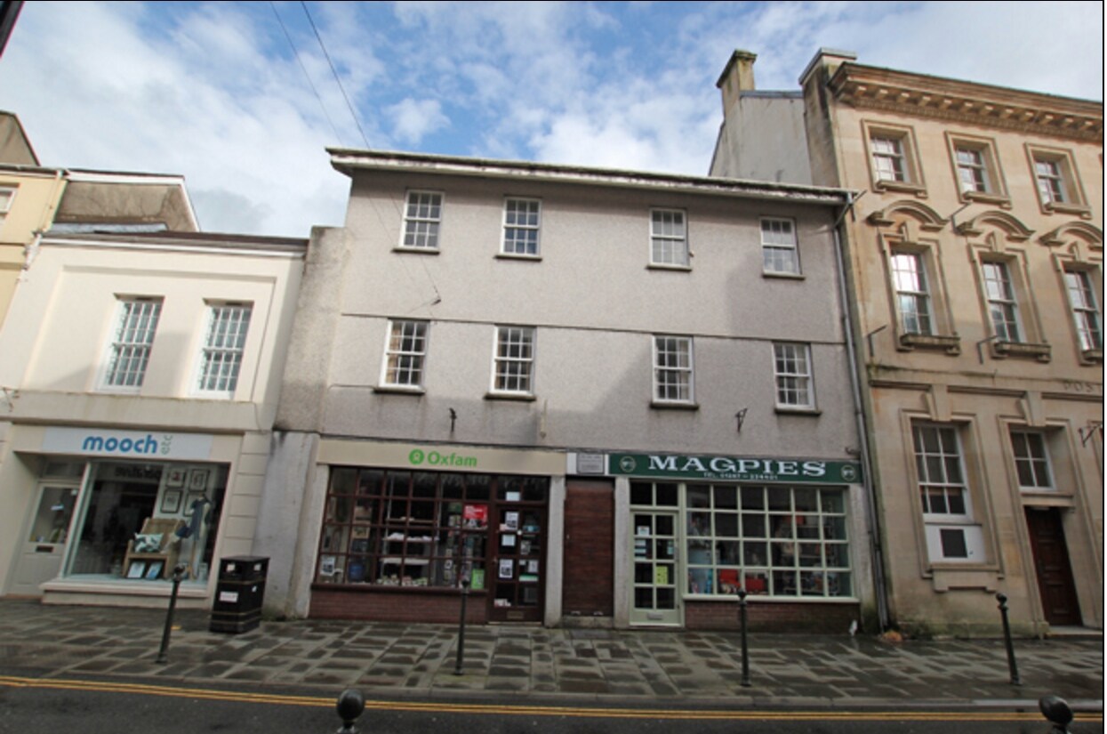 1112 King St, Carmarthen, SA31 1BH Retail for Lease