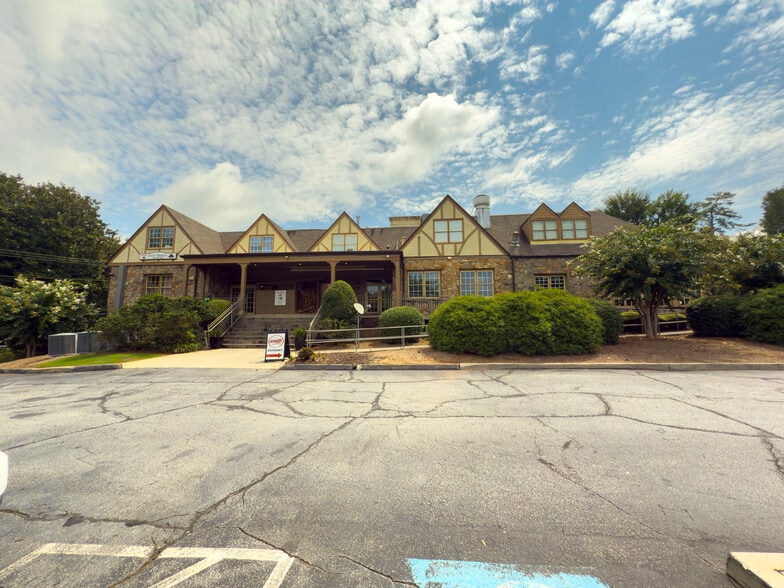 590 Mimosa Blvd, Roswell, GA for lease - Building Photo - Image 3 of 22