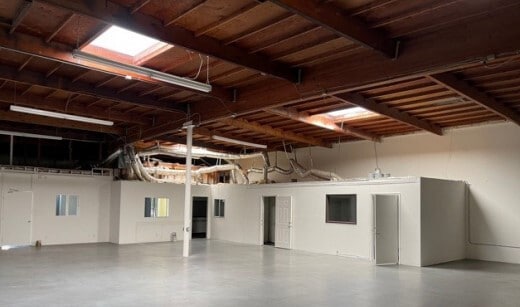 2412 Gundry Ave, Signal Hill, CA for lease - Interior Photo - Image 2 of 3