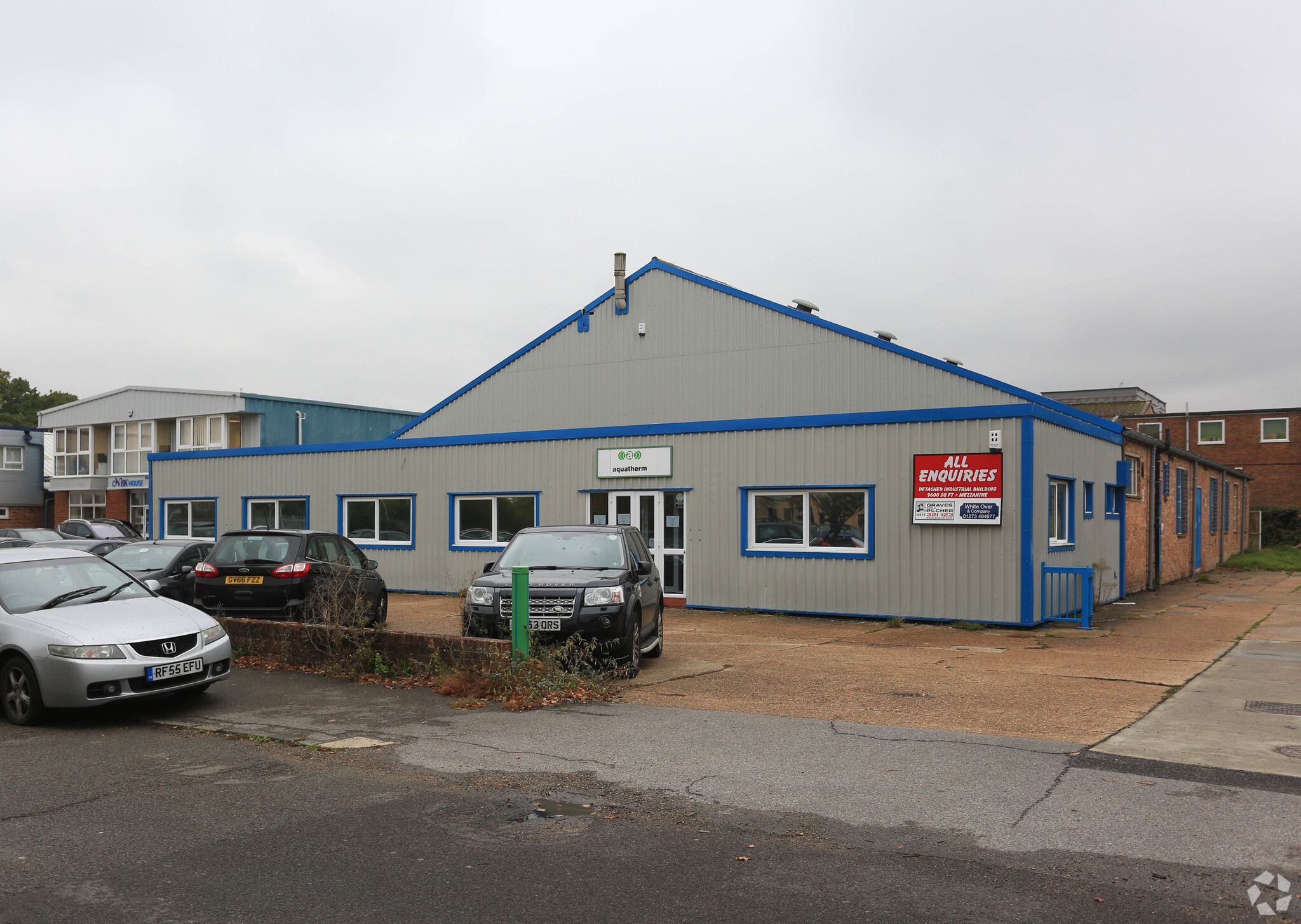 64 Victoria Rd, Burgess Hill for lease Primary Photo- Image 1 of 3